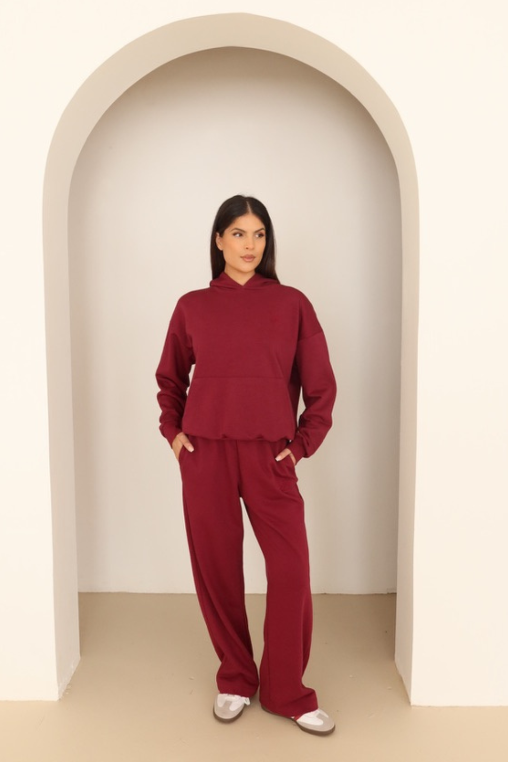 Burgundy embroidered logo pullover hoodie