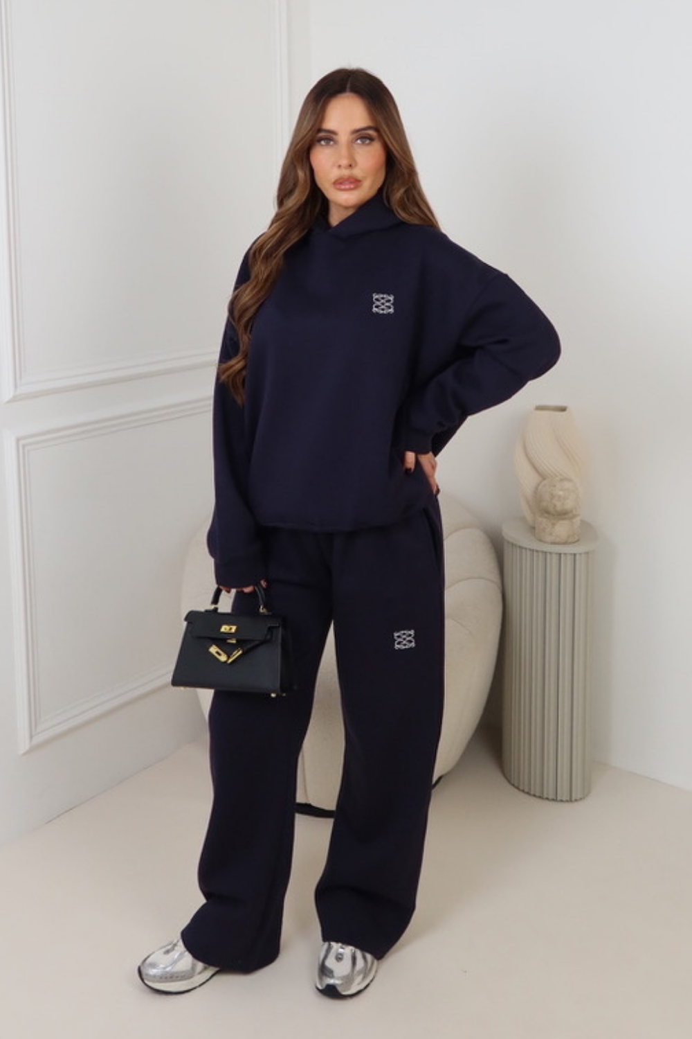 GEGE EMBROIDERED NAVY PREMIUM ESSENTIAL STRAIGHT LEG JOGGER