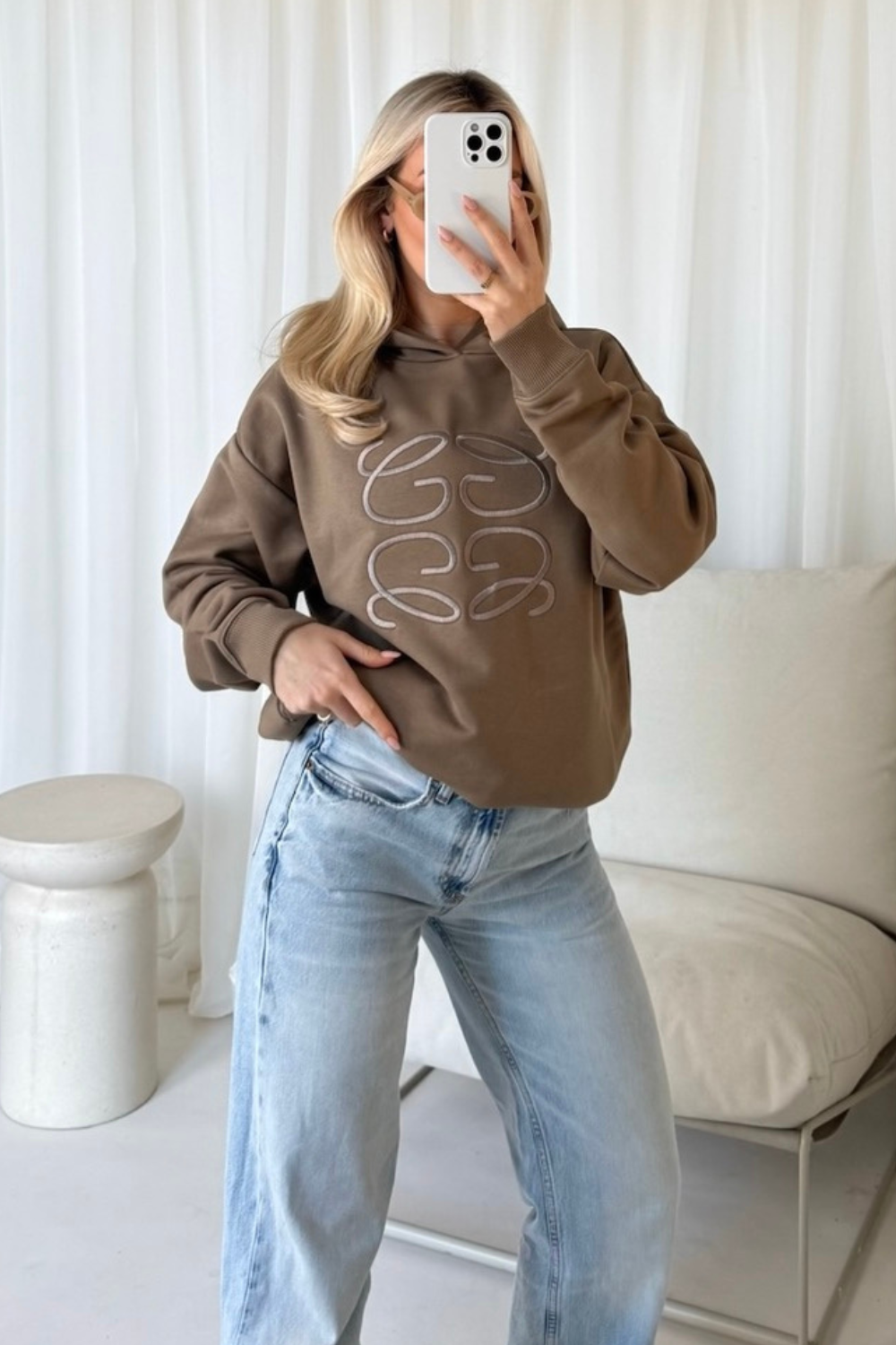 GeGe beige embroidered oversized hoodie