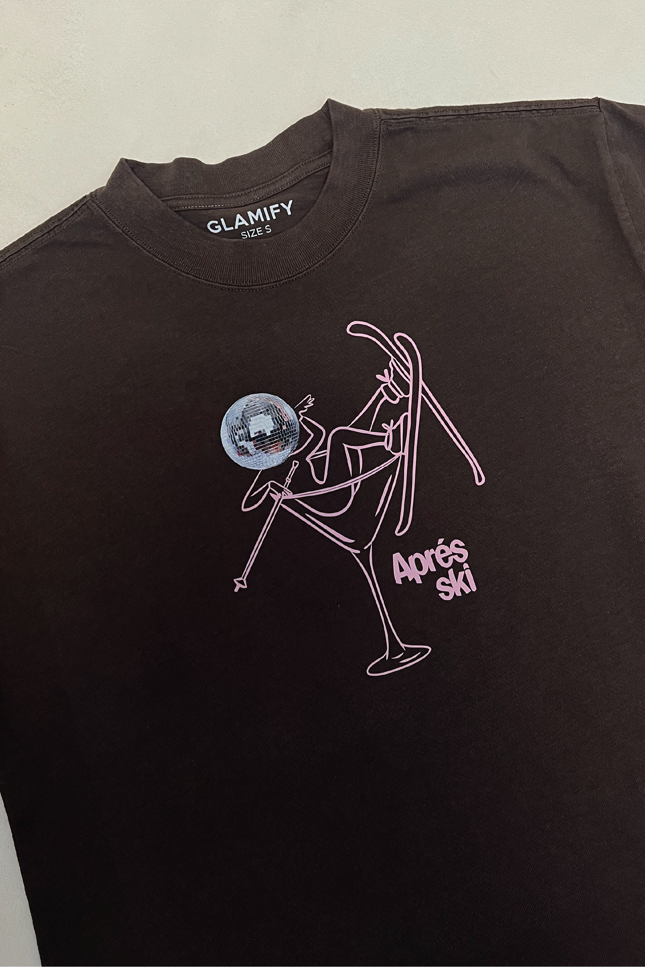 Apres Ski martini disco ball chocolate heavyweight t-shirt